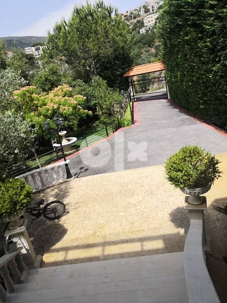 Villa for rent in Bmariam Mount-Lebanon 1