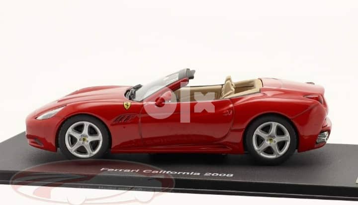 Ferrari California 2008 diecast car model 1:43. 2