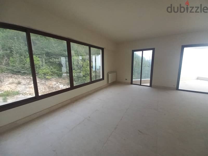 475 Sqm + Terrace |Duplex for sale in Fatqa | Mountain and sea view 4