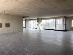 L09281-Open space office for rent in Achrafieh