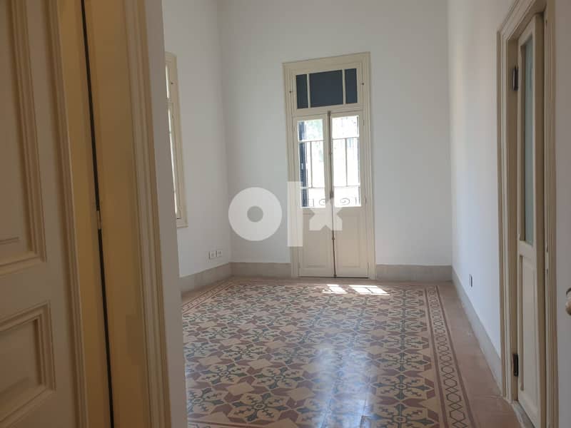 L09297-Vintage and Charming Apartment for Rent in Gemmayze 1