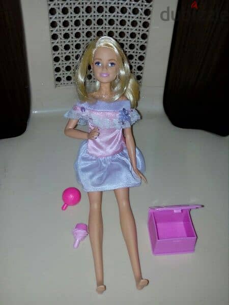 Barbie Baby girls PEDIATRE Career Mattel 2018 dressed great doll=16$ 3