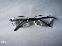 Eyeglasses 0