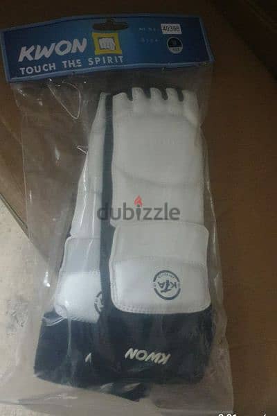 Taekwondo foot protector