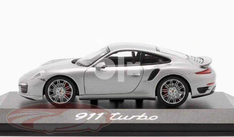 Porsche Turbo 2013 diecast car model 1:43. 2