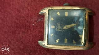ساعة felca سويسرية قديمة . حوالي ستين سنة.