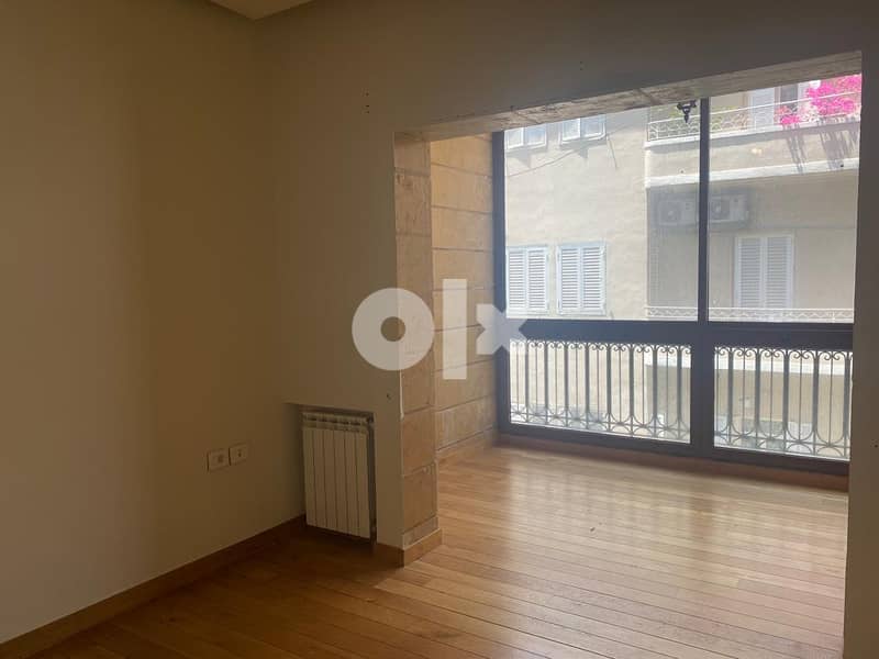 L09359-Apartment for Rent in Gemmayze, Achrafieh 5