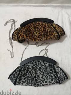 2 handbags leopard patterns 0