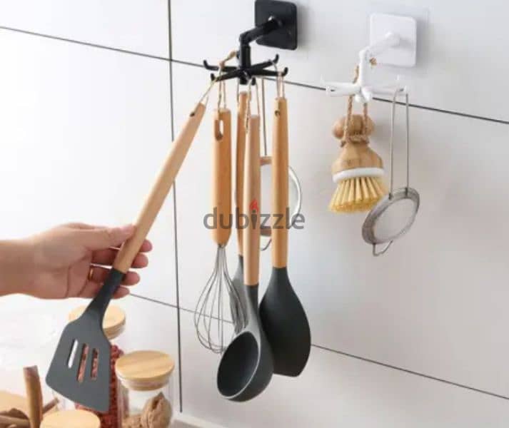 360 degree rotatable kitchen hanger 2