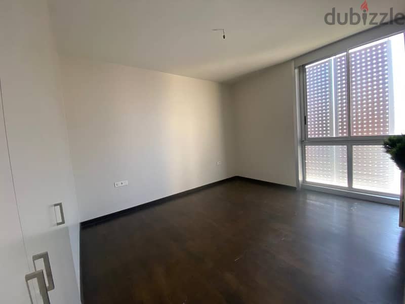 L09400-Bright Apartment for Rent in Achrafieh 2