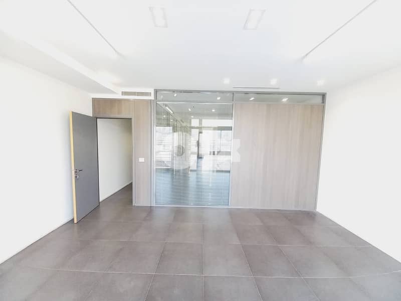 AH22-919 Office for rent in Beirut, Downtown, 130 m2, $2,250 cash 0