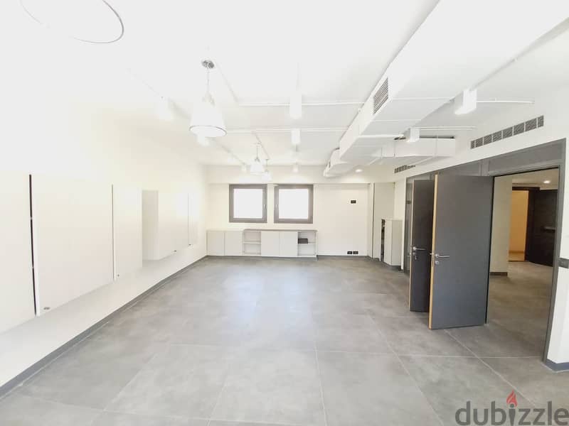 AH22-920 Office for rent in Beirut, Downtown, 125 m2, $2,200 cash 5