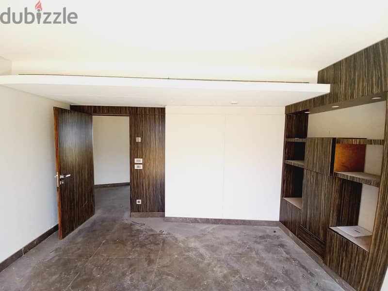 AH22-920 Office for rent in Beirut, Downtown, 125 m2, $2,200 cash 7