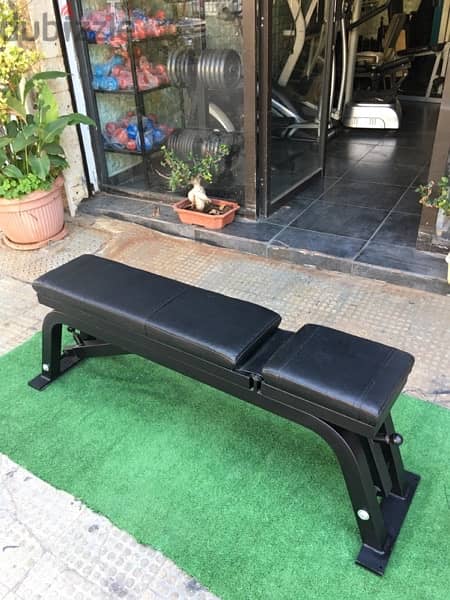 gym bench like new heavy duty very good quality 70/443573 RODGE 0