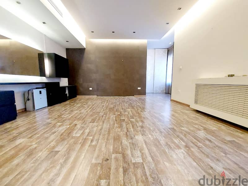 RA22-937 24/7 Apartment for Rent in Clemenceau, prime location 2