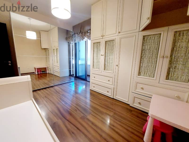 RA22-937 24/7 Apartment for Rent in Clemenceau, prime location 12