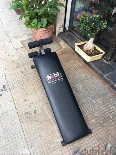 bench for abs body sculpture like new