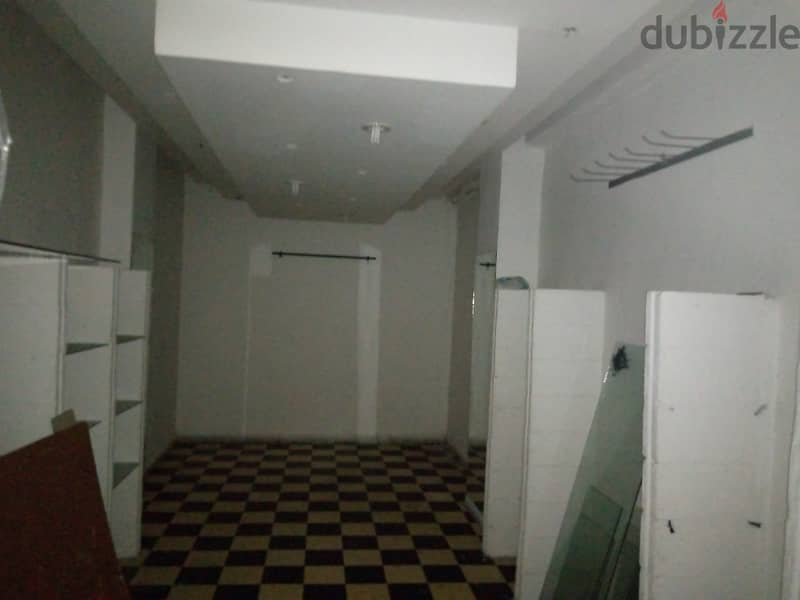 47 Sqm Shop for sale in Ain EL Remmeneh 3