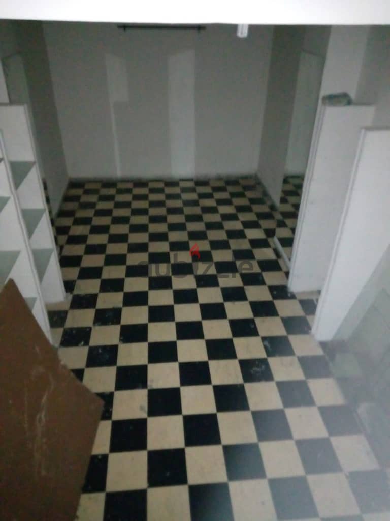 47 Sqm Shop for sale in Ain EL Remmeneh 1