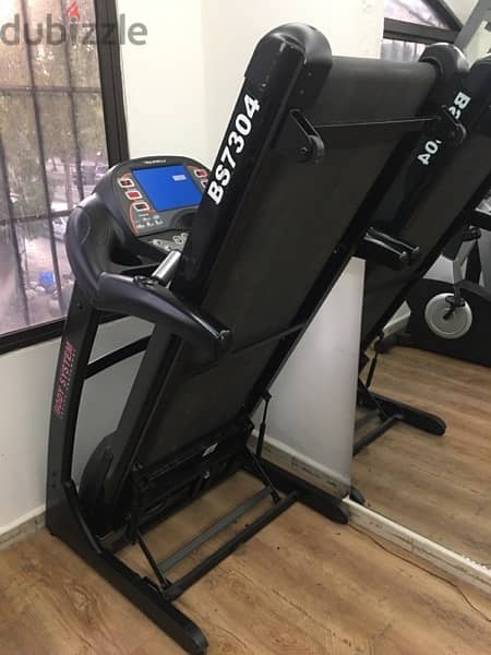 big treadmill body system like new tv speakers fan incline up to 145kg 9