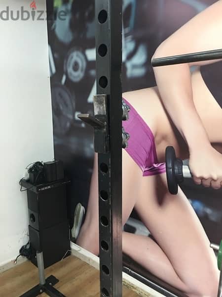 squat and bench rack like new heavy duty very good quality 7