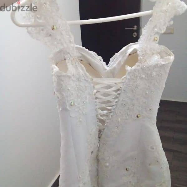 White High Quality Dress 2
