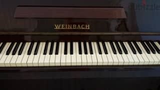 WEINBACH Acoustic Piano