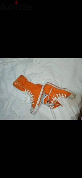 shoes chuck taylor converse only size 40. worn once 3