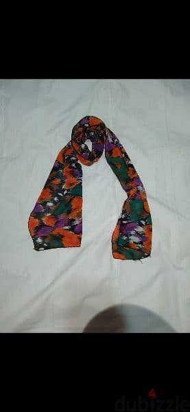scarf chiffon sizes are on photos 3=10$ 12