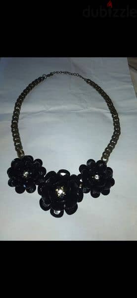 necklace 3 black Roses necklace high quality 1