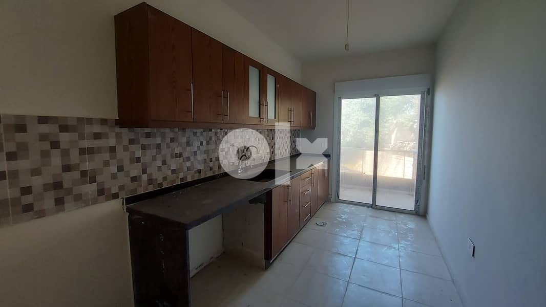 L09454-Apartment For Sale In Blat With Easy Access To The Highway 4
