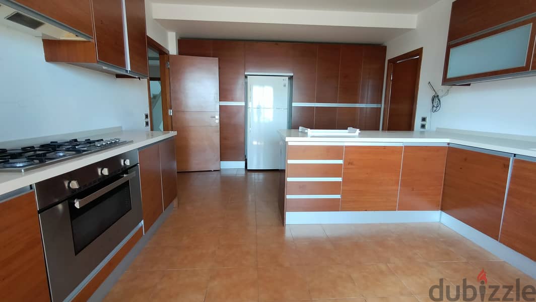 Spacious Mtayleb apartment for Rent with Panoramic seaviews 3