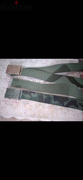 belt available in green or camouflage 8