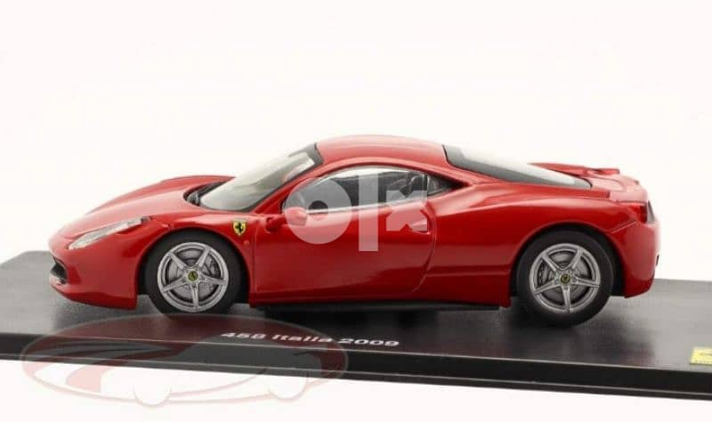 Ferrari Italia 2009 diecast car model 1:43 2
