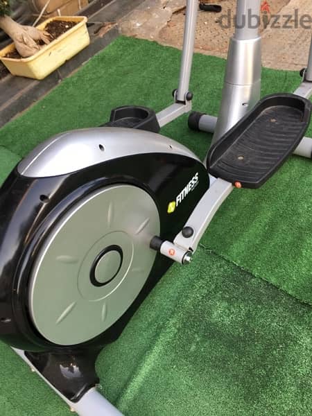 elliptical fitness like new we have also all sports equipment 6