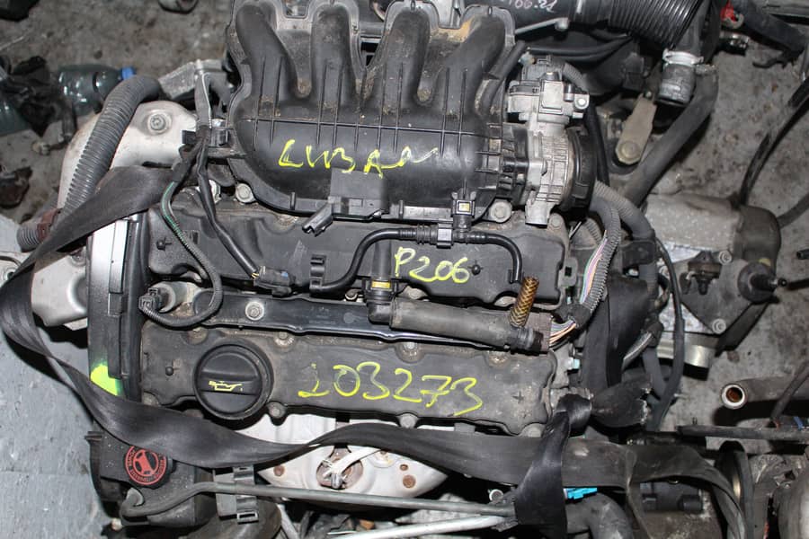 Used Peugeot engines      محركات بيجو مستعملة 4