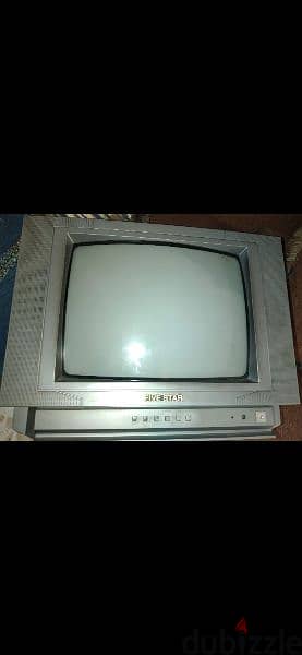 1 tv +  1 receiver used in great condition للبيع مع بعص 0