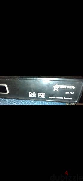 1 tv +  1 receiver used in great condition للبيع مع بعص 2