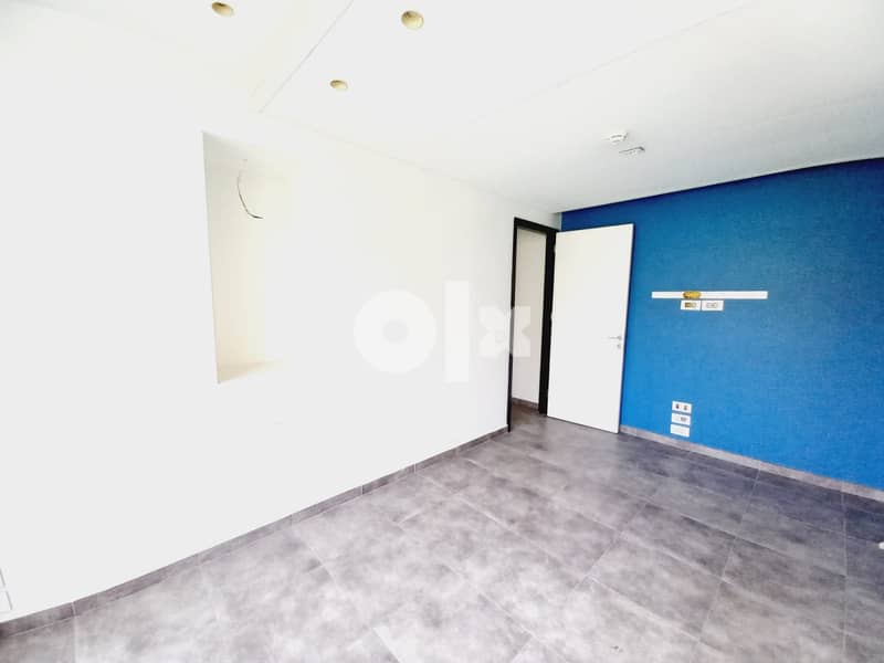 AH22-970  Office for rent in Beirut, Downtown, 185 m2, $2,312 cash 4