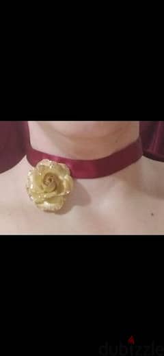 necklace choker red wine colour with gold flower 0
