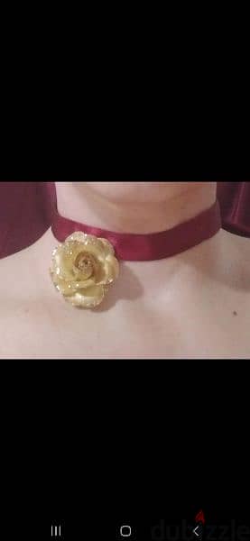 necklace choker red wine colour with gold flower 1
