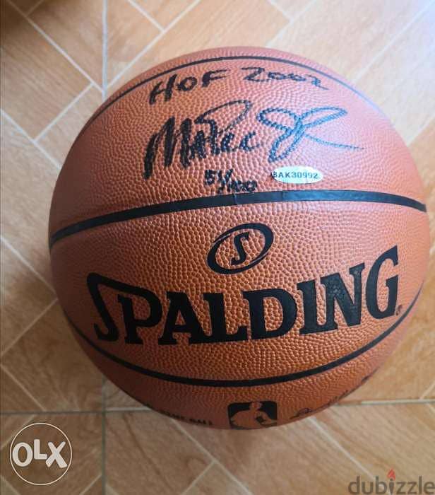 Magic johnson hologram authenticated nba spalding basketball ball 1