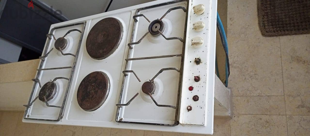 Italian Oven cooktop  and electricity 6