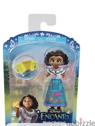 Encanto Disney Small character Madrigal Doll Playset