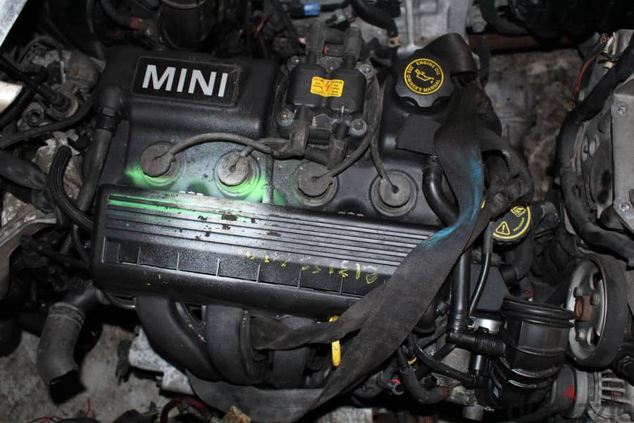 Mini Cooper used spare parts and engines قطع سيارات مستعملة ميني كوبر 2