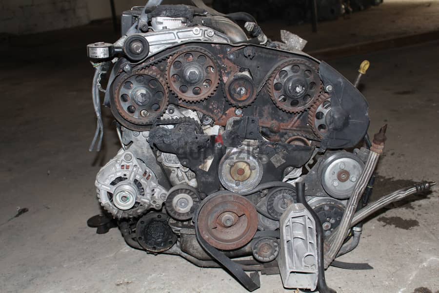 Alfa Romeo used engines and spared parts قطع سيارات مستعملة ألفا روميو 3
