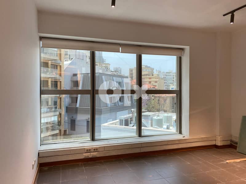 L09504-Office for Rent in A Prime Location Achrafieh 5