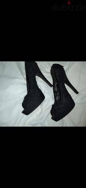 high heels Chinese Laundry size 39/40 worn once 12