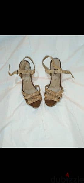 sandals 2 models real leather wood heels 39/40 used once each 7