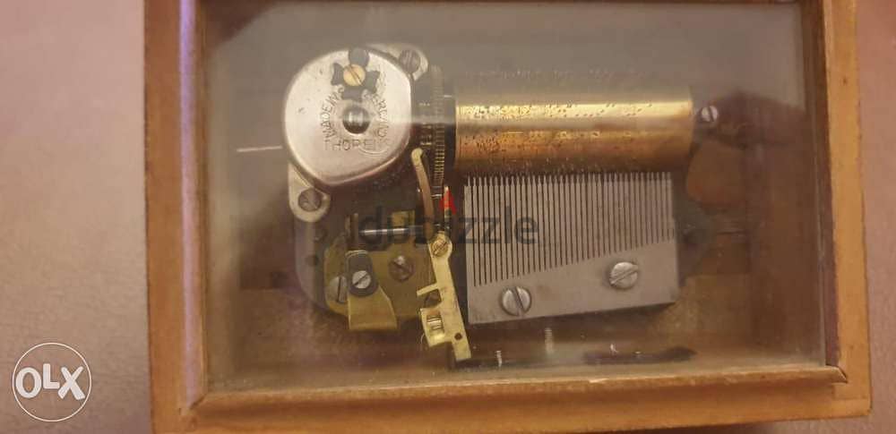 Antique collection Swiss made Thorne's music box 5